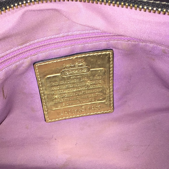 Coach Bag - Picture 3 of 4